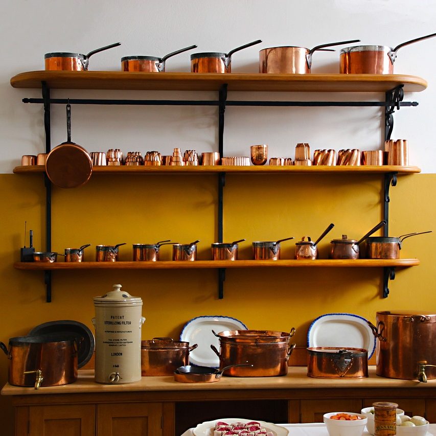 saucepans, copper, kitchen-2912191.jpg